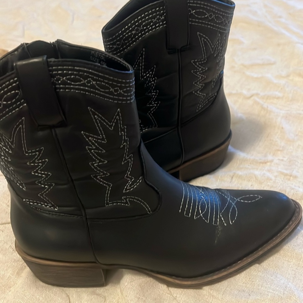 Free People Black cowboy ankle boots. Bought from free people worn once only.